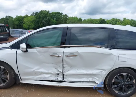 2023 Honda Odyssey Elite z USA, uszkodzony, nr VIN 5FNRL6H92PB021951